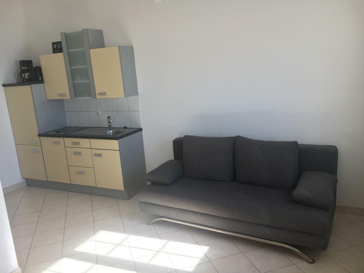 פרימוסטן Villa Lovric מראה חיצוני תמונה
